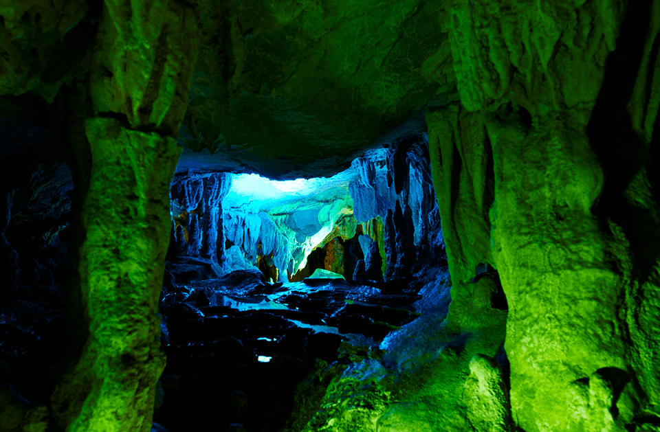 Ryugado Cave in kochi, Japan - Spectacular 4km limestone cave system designated as National Natural Monument, featuring stunning stalactite formations and a 200-million-year geological history.
