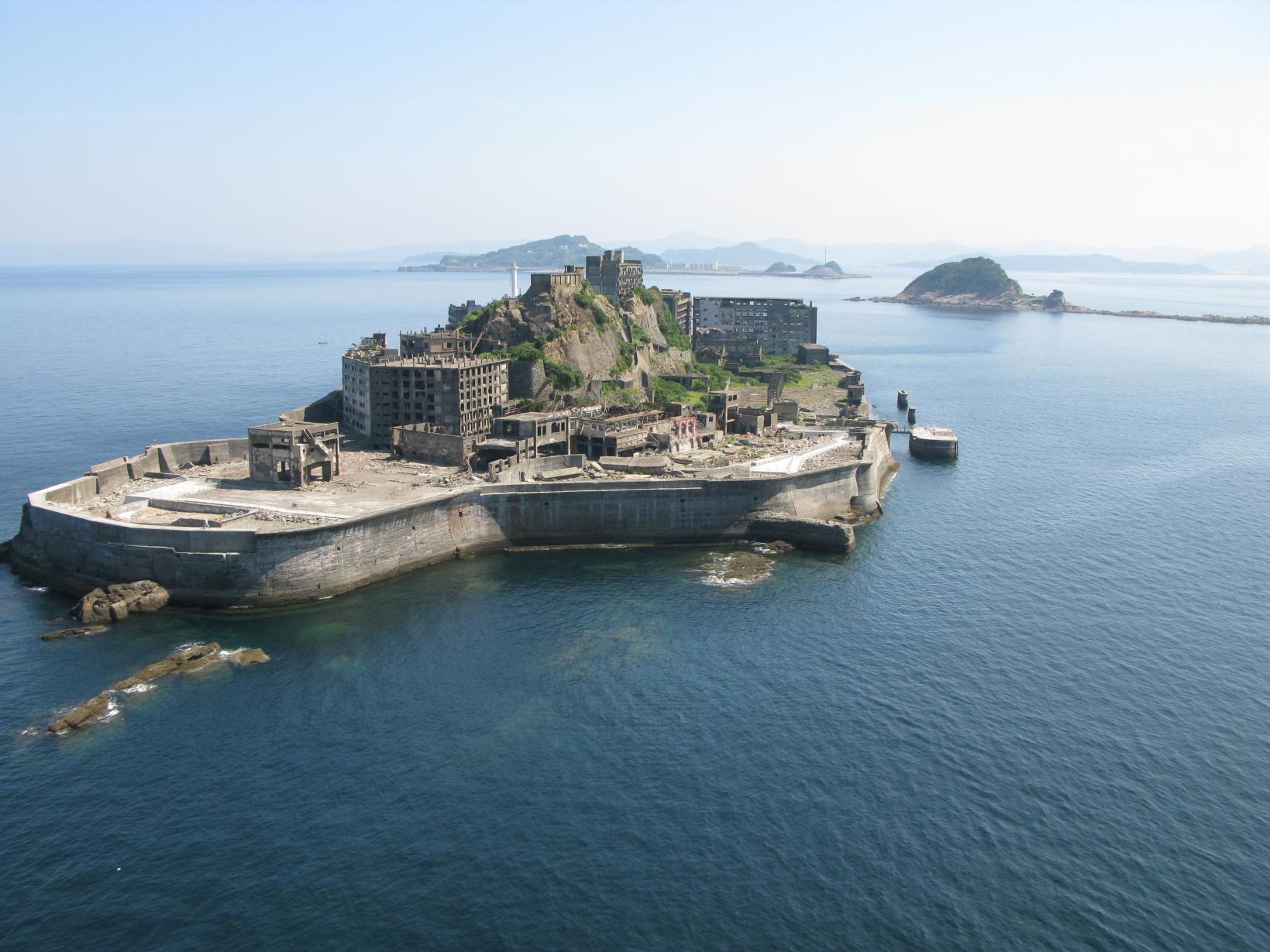 Gunkanjima (Hashima Island)